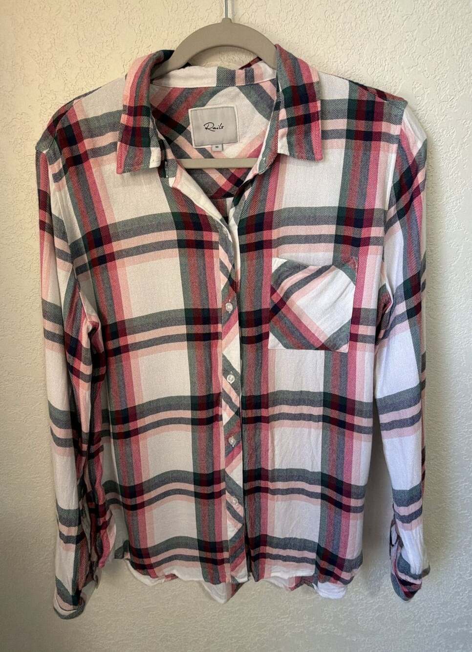 Rails Hunter Plaid Button Up Shirt Size M Pink White Green Long Sleeve